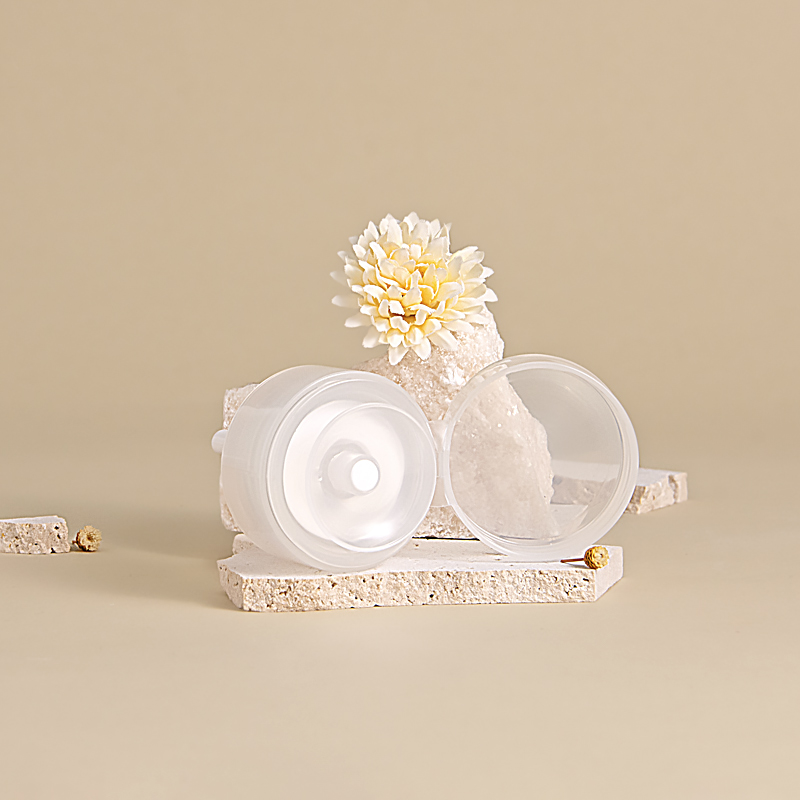 hypertansparent Bottle